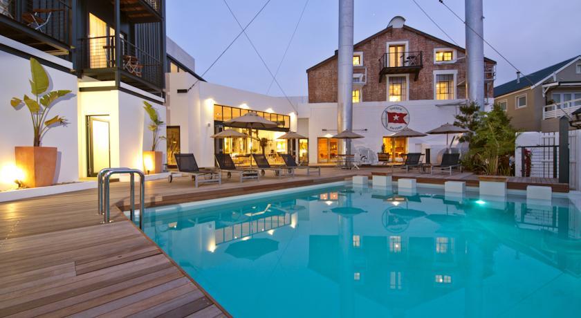 Отель Turbine Hotel & Spa