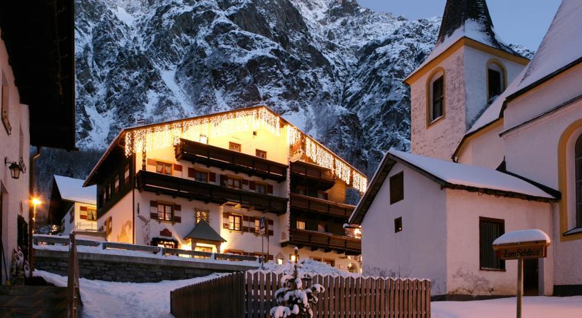 Отель Hotel Kirchenwirt