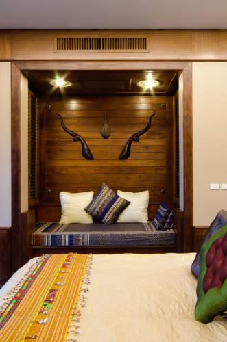 Отель Ammatara Pura Pool Villa