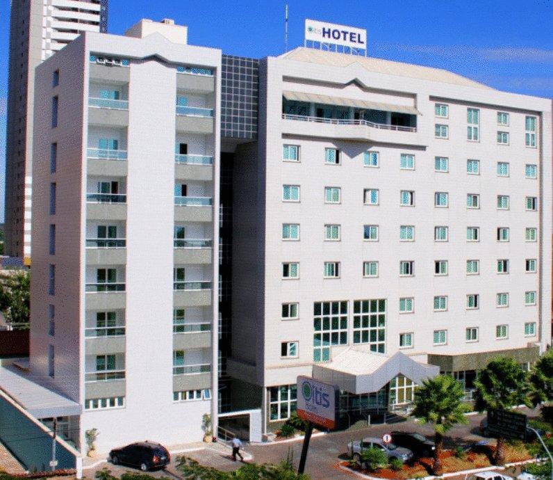 Отель Oitis Hotel
