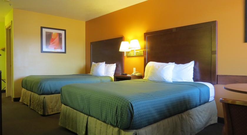 Отель America's Best Inn & Suites Saint George