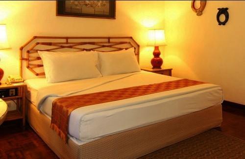 Отель The Regent Chalet Regent Beach Cha-Am