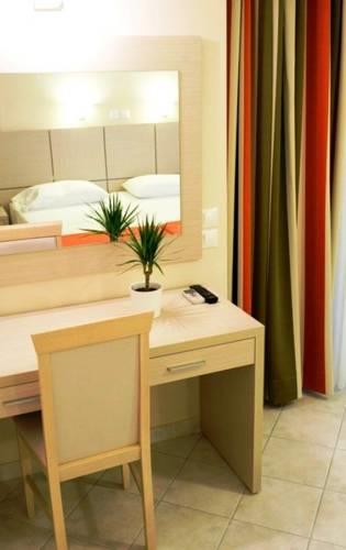 Отель Al Mare Hotel