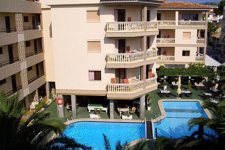Апартаменты Apartamentos Triton