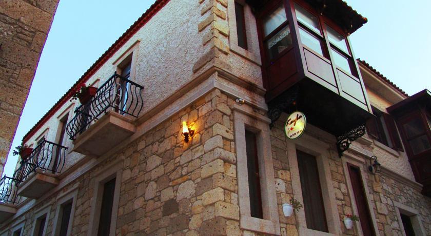 Kayla Hotel