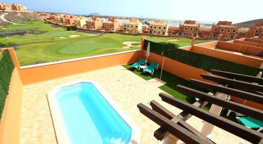 Отель Villas Corralejo Golf