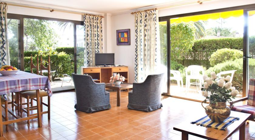Апартаменты Apartamentos Ponent