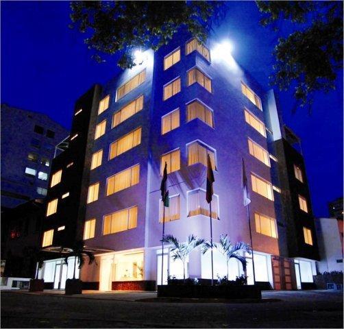 Отель Hotel MS Centenario