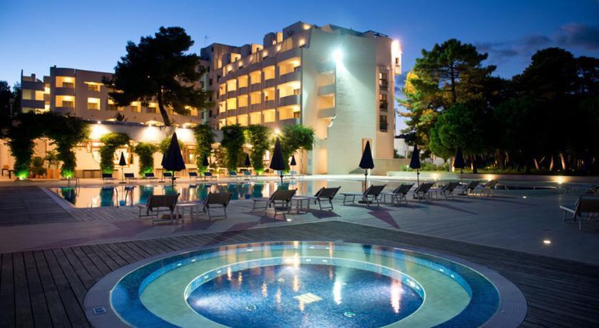 Отель Pizzomunno Vieste Palace Hotel