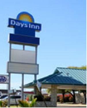 Отель Days Inn Six Flags Arlington