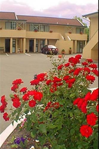 Cherry Tree Lodge Motel