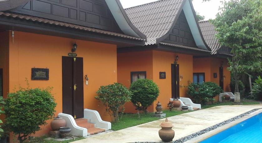 Отель Pludhaya Resort & Spa