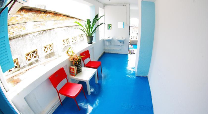 Хостел Sayang-Sayang 2 Youth Hostel