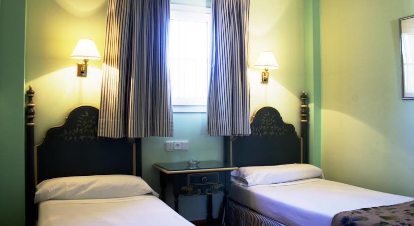 Апартаменты Apartamentos Los Jandalos Vistahermosa & Spa