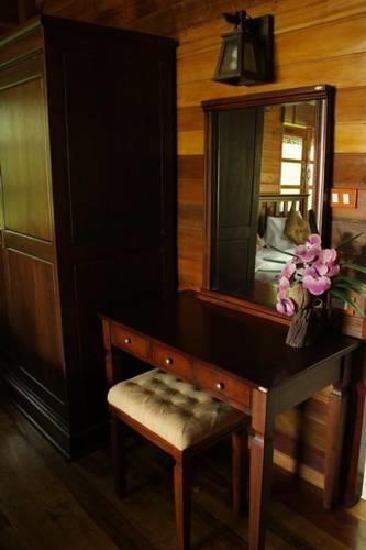 Thai Villa Resort