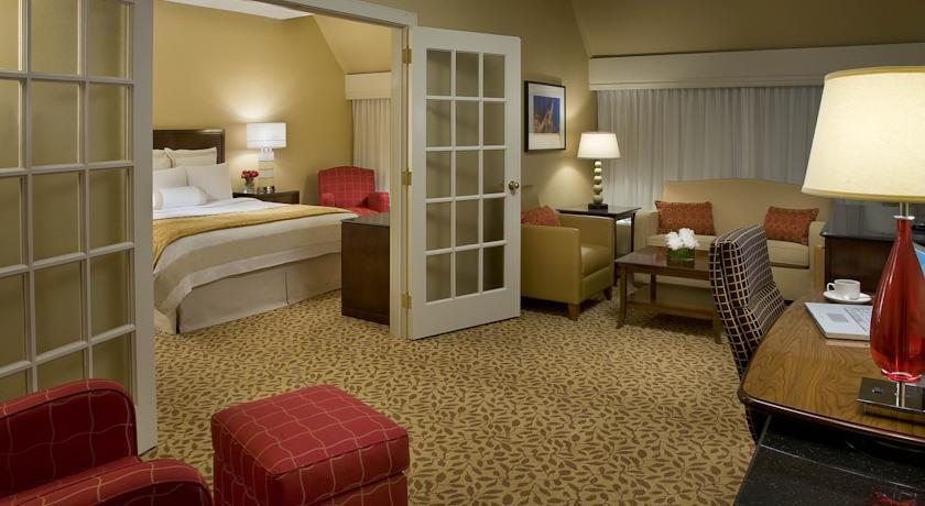 Toronto Marriott Bloor Yorkville Hotel
