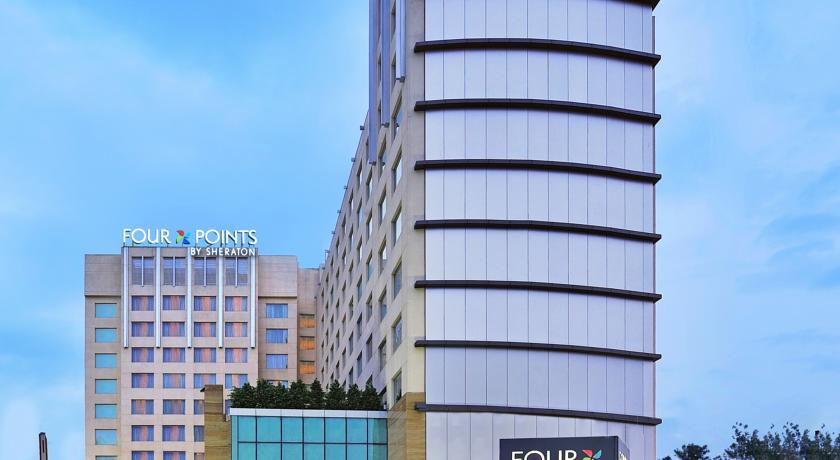 Апартаменты Four Points By Sheraton Hotel and Serviced Apartments