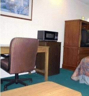 Отель Budget Host Inn of Arlington