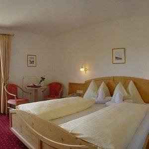 Отель Hotel Weingut Innerleiterhof