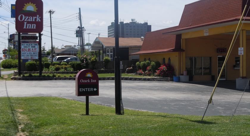 Отель Ozark Inn Springfield