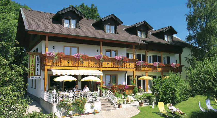 Отель Hotel Diana