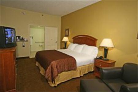 Отель GuestHouse International Inn-Biltmore