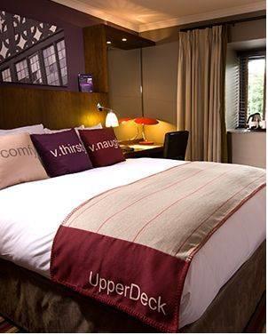 Отель De Vere VILLAGE Newcastle - Hotel & Leisure Club