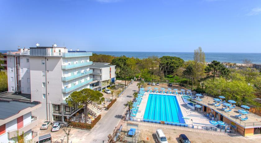 Отель Hotel Beau Soleil