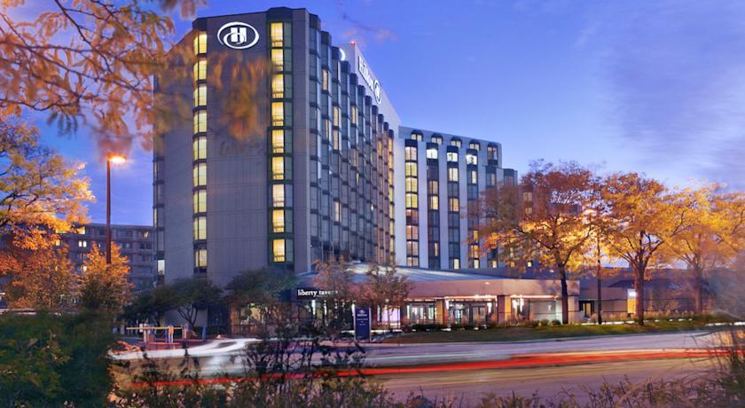 Отель Hilton Rosemont/Chicago O'Hare