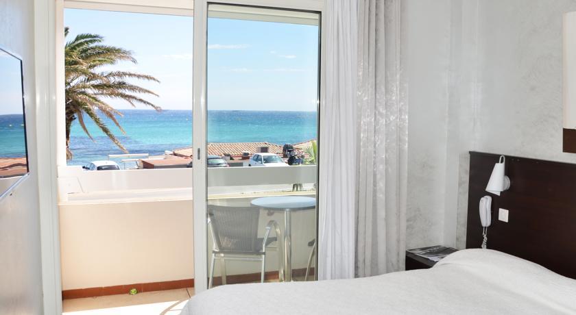 Отель Hôtel La Plage