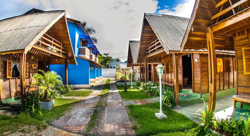 Гостевой дом Aquamarine Pousada e Chales