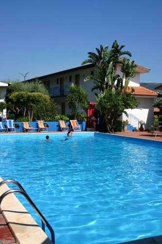 Отель Hotel Grotticelle