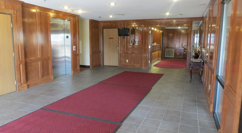 Отель Bayside Hotel of Mackinac