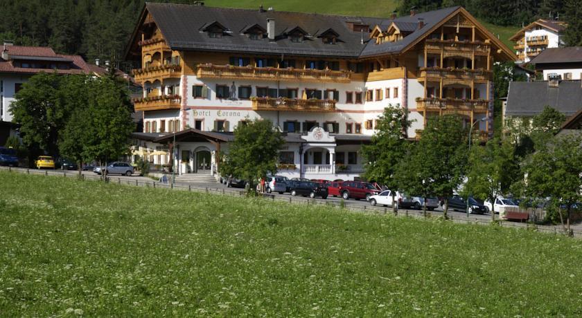 Отель Hotel Corona