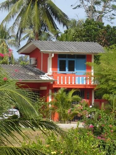 Отель Chez Charly Bungalow