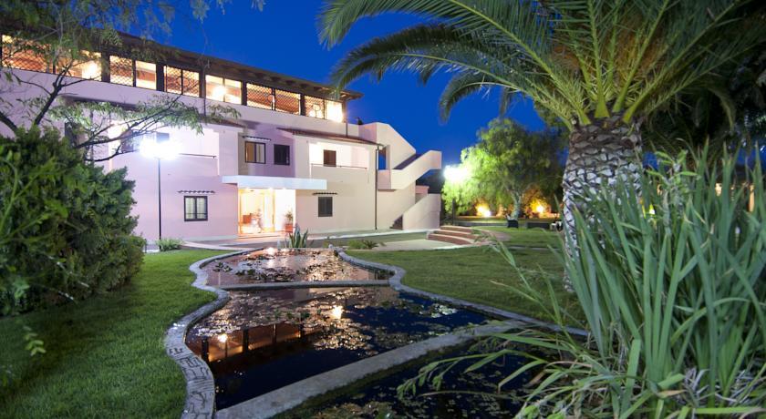 Отель Hotel Le Ginestre Beauty&Wellness