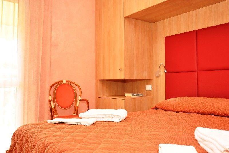 Отель Hotel Azzurra