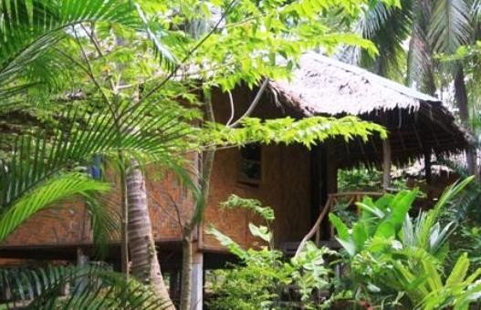 Отель Vasana Bungalows