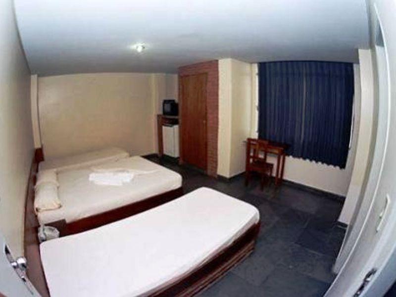 Отель Hotel Alvorada