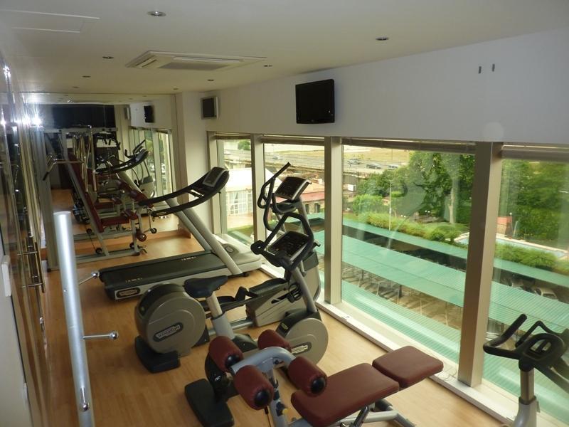 Отель NH Gran Hotel Casino de Extremadura