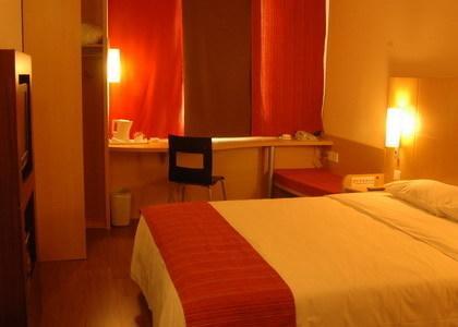 Отель Hotel Ibis Shenyang Tiexi