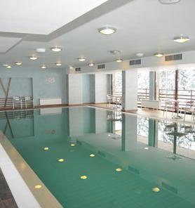 Отель Yanakiev Club