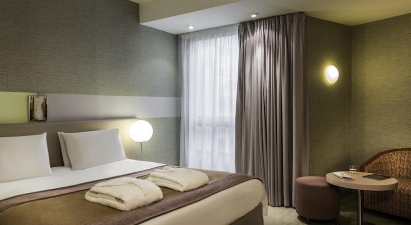 Отель Mercure Paris Porte de St Cloud