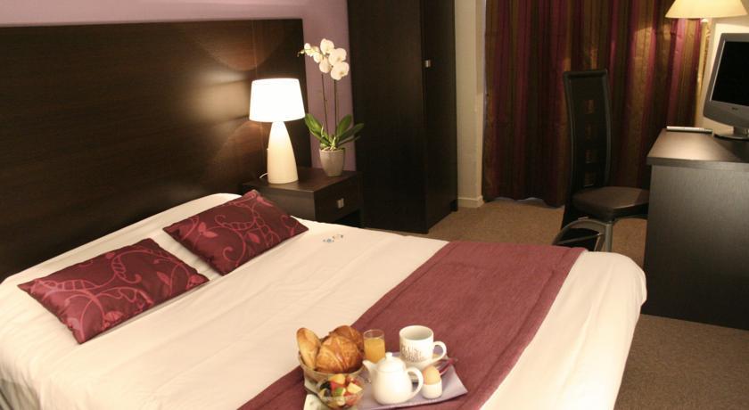 Отель Kyriad Chalon-Sur-Saone Centre
