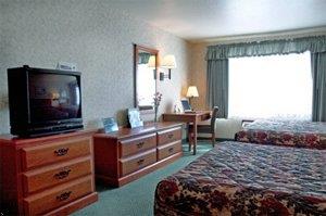 Отель Best Western Cascade Inn & Suites