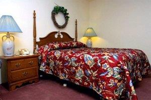 Отель Best Western Quiet House & Suites