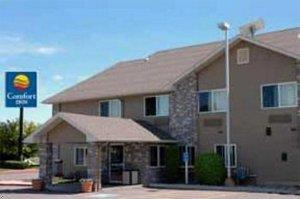 Отель Comfort Inn & Suites