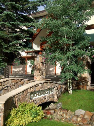 Отель The Stonebridge Inn