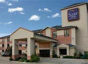 Отель Sleep Inn & Suites