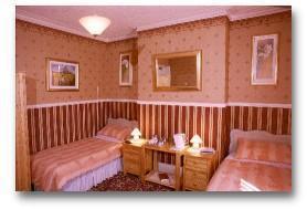 Гостевой дом Westbank Guest House